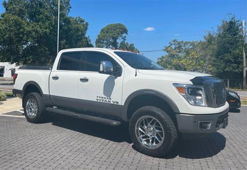 Used 2018 Nissan Titan Platinum Reserve w/ Platinum Utility Package image 2
