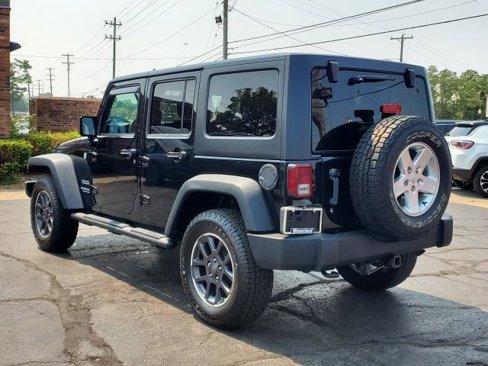 Used 2013 Jeep Wrangler Unlimited Sport image 4