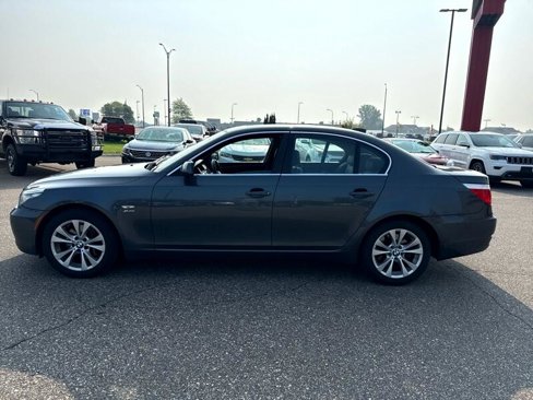 Used 2010 BMW 535i xDrive Sedan image 2