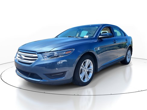 Used 2018 Ford Taurus SEL w/ Equipment Group 201A image 3