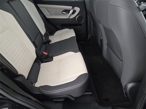 Used 2022 Land Rover Discovery Sport S R-Dynamic image 17