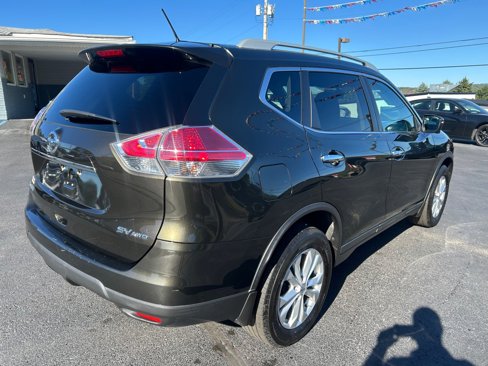 Used 2015 Nissan Rogue SV w/ SV Premium Package image 5