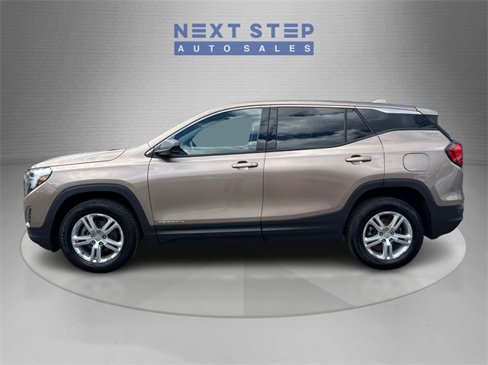 Used 2018 GMC Terrain SLE image 4
