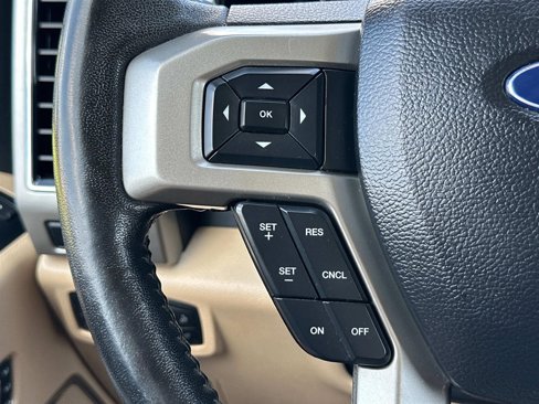 Used 2020 Ford F350 Lariat w/ Lariat Ultimate Package image 26