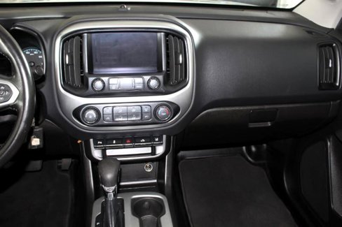 Used 2022 Chevrolet Colorado LT w/ Fleet Safety Package image 21
