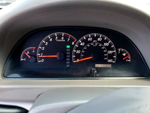 Used 2006 Toyota Camry LE image 16