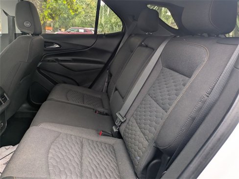 Used 2021 Chevrolet Equinox LT image 15