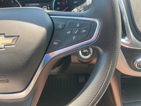 Used 2024 Chevrolet Equinox LS w/ LS Convenience Package image 23