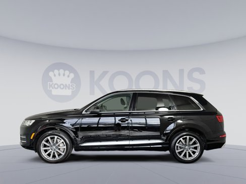 Used 2017 Audi Q7 3.0T Prestige image 2