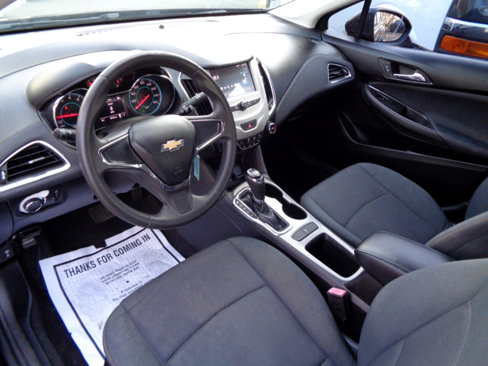 Used 2018 Chevrolet Cruze LS image 5