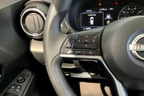 Used 2023 Nissan Kicks SV image 23