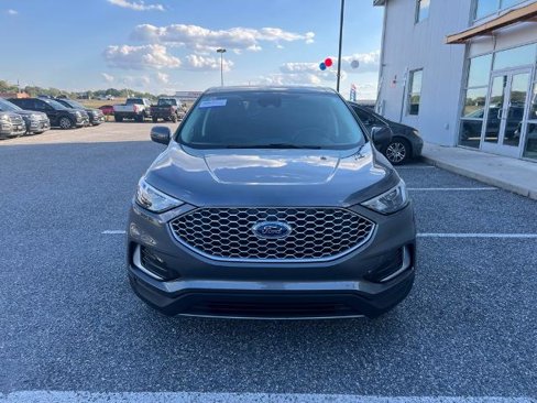 Certified 2024 Ford Edge SEL image 3