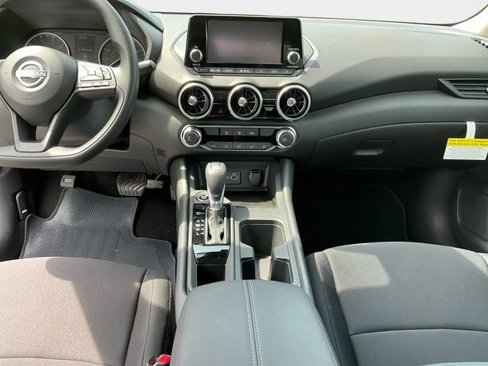 New 2025 Nissan Sentra S image 11