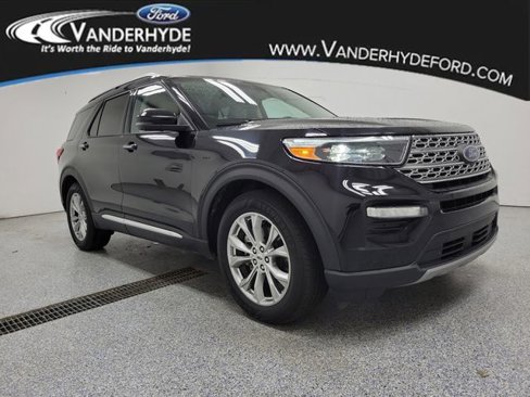 Used 2021 Ford Explorer Limited w/ Equipment Group 301A image 2
