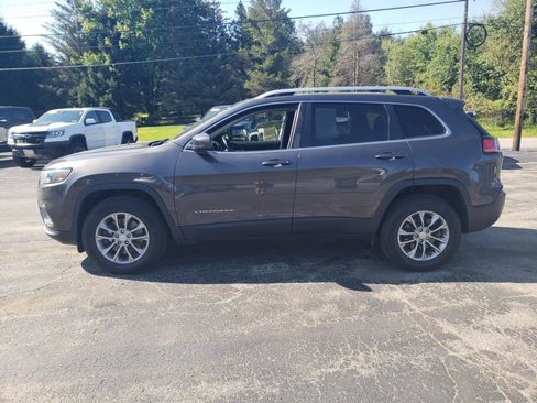 Used 2020 Jeep Cherokee Latitude Plus w/ Cold Weather Group image 4