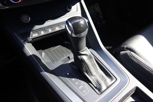 Used 2020 Audi Q3 2.0T Premium Plus image 16