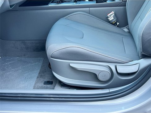 New 2025 Hyundai Elantra Sport w/ Cargo Package image 18