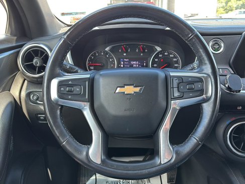 Used 2020 Chevrolet Blazer LT image 24