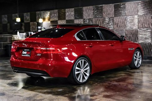Used 2017 Jaguar XE Prestige image 10
