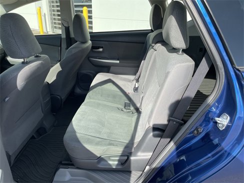 Used 2014 Toyota Prius V Three image 12