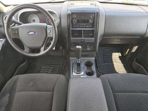 Used 2010 Ford Explorer Sport Trac XLT image 5