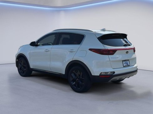 Used 2021 Kia Sportage S image 4