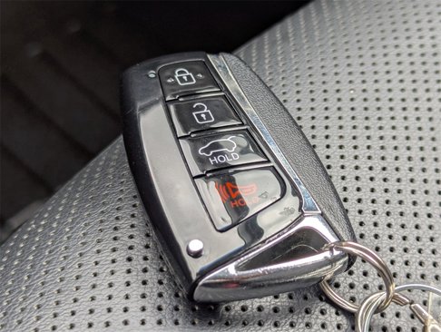 Used 2018 Hyundai Santa Fe Sport w/ Cargo Package image 27
