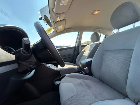 Used 2010 Nissan Sentra 2.0 SR image 10