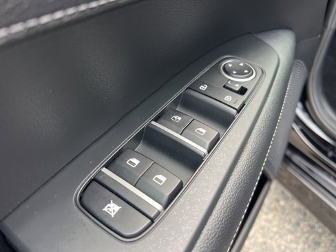 Certified 2021 Kia Forte GT-Line image 11