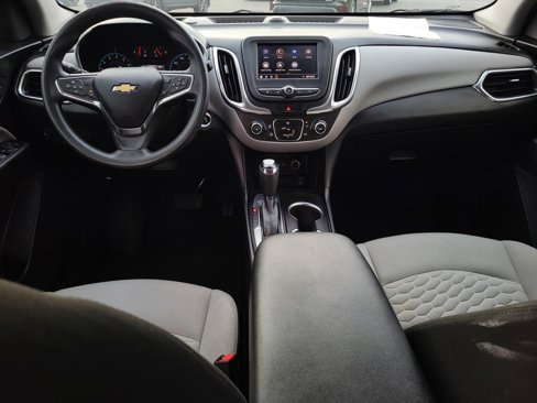 Used 2021 Chevrolet Equinox LS w/ LS Convenience Package image 16