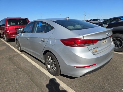 Used 2018 Hyundai Elantra SEL w/ Cargo Package image 3