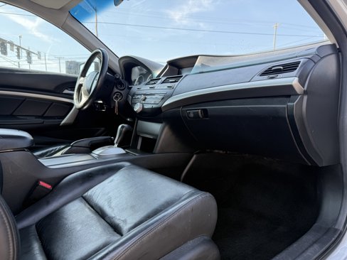 Used 2012 Honda Accord EX-L image 16