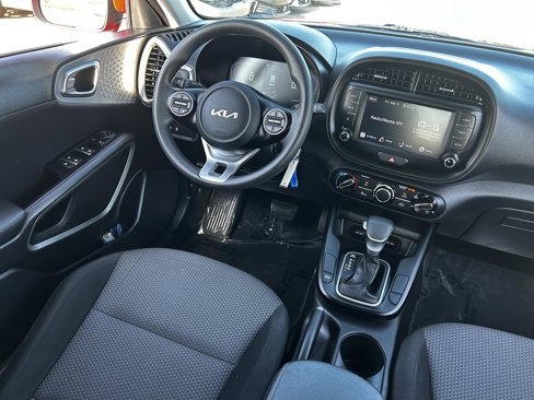 Certified 2023 Kia Soul LX w/ Option Group 015 image 13