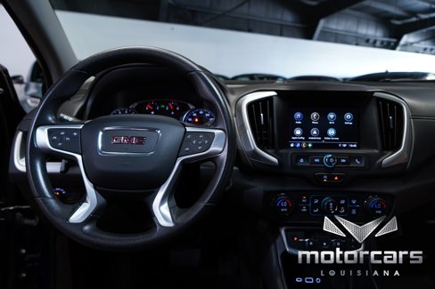 Used 2023 GMC Terrain SLE w/ Driver Convenience Package image 32