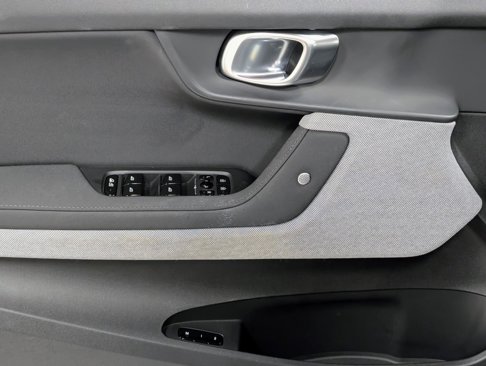 Used 2022 Polestar Polestar 2 w/ Plus Package image 12