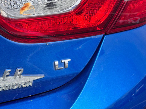 Used 2018 Chevrolet Cruze LT w/ Convenience Package image 28