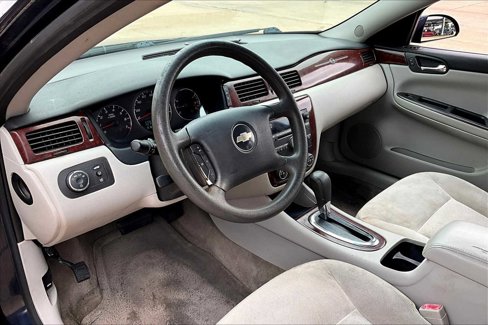 Used 2007 Chevrolet Impala LT image 16