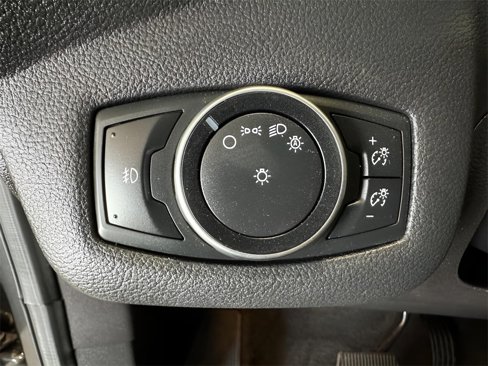 Used 2016 Ford Escape SE image 13