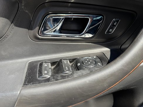 Used 2013 Ford Taurus Limited image 10