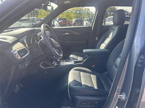 Used 2021 Chevrolet TrailBlazer ACTIV w/ Technology Package image 10