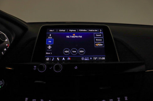 Used 2022 Cadillac CT4 Luxury w/ Sun And Sound Package image 29