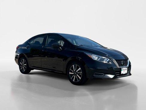 Used 2021 Nissan Versa SV image 8