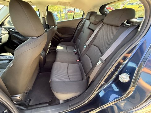 Used 2016 MAZDA MAZDA3 i Touring w/ Popular Equipment Package image 23