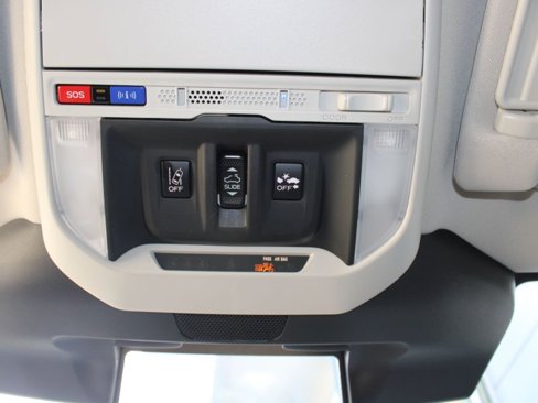 Used 2023 Subaru Forester Limited image 31