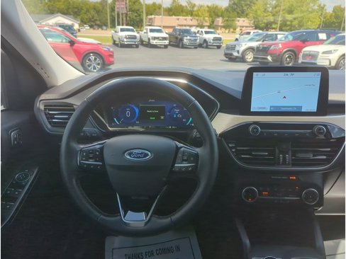 Certified 2022 Ford Escape Titanium w/ Titanium Premium Package image 14