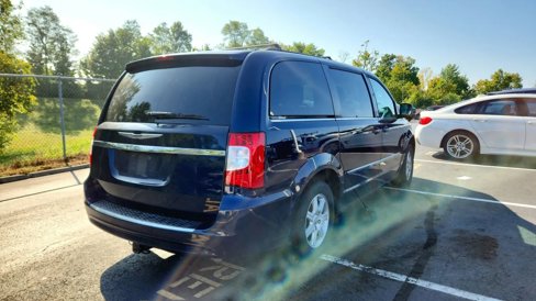 Used 2012 Chrysler Town & Country Touring w/ Entertainment Group #1 image 8