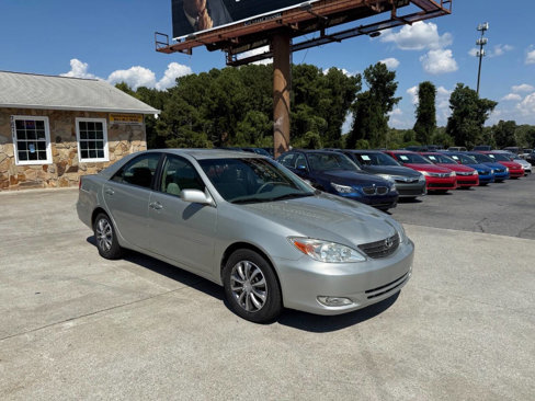 Used 2004 Toyota Camry XLE image 9