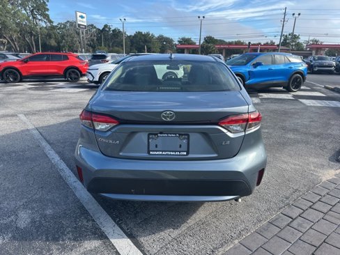 Used 2022 Toyota Corolla LE image 4