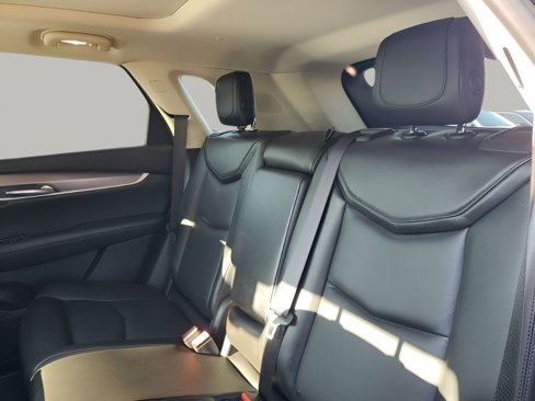 Used 2017 Cadillac XT5 Premium Luxury image 17