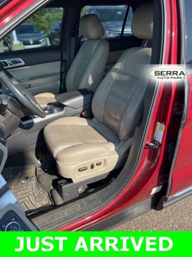 Used 2015 Ford Explorer XLT w/ Equipment Group 202A image 5